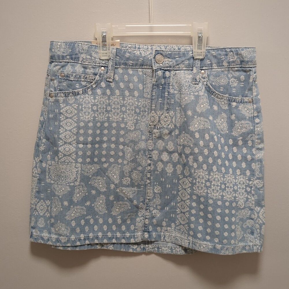 NEW Wrangler Girls Light Wash Patchwork Denim Mini Skirt – Size 14